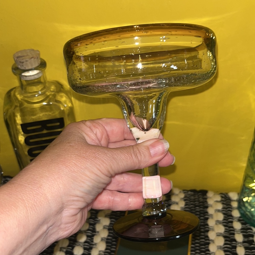 Elegant Amber Bubble Glass Margarita - Picture 5 of 6